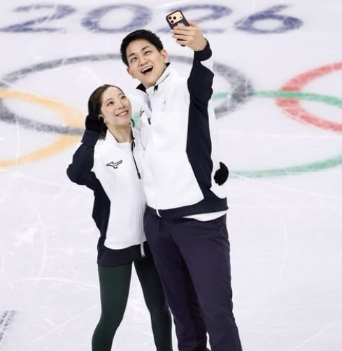 フィギ団体りくりゅうペア